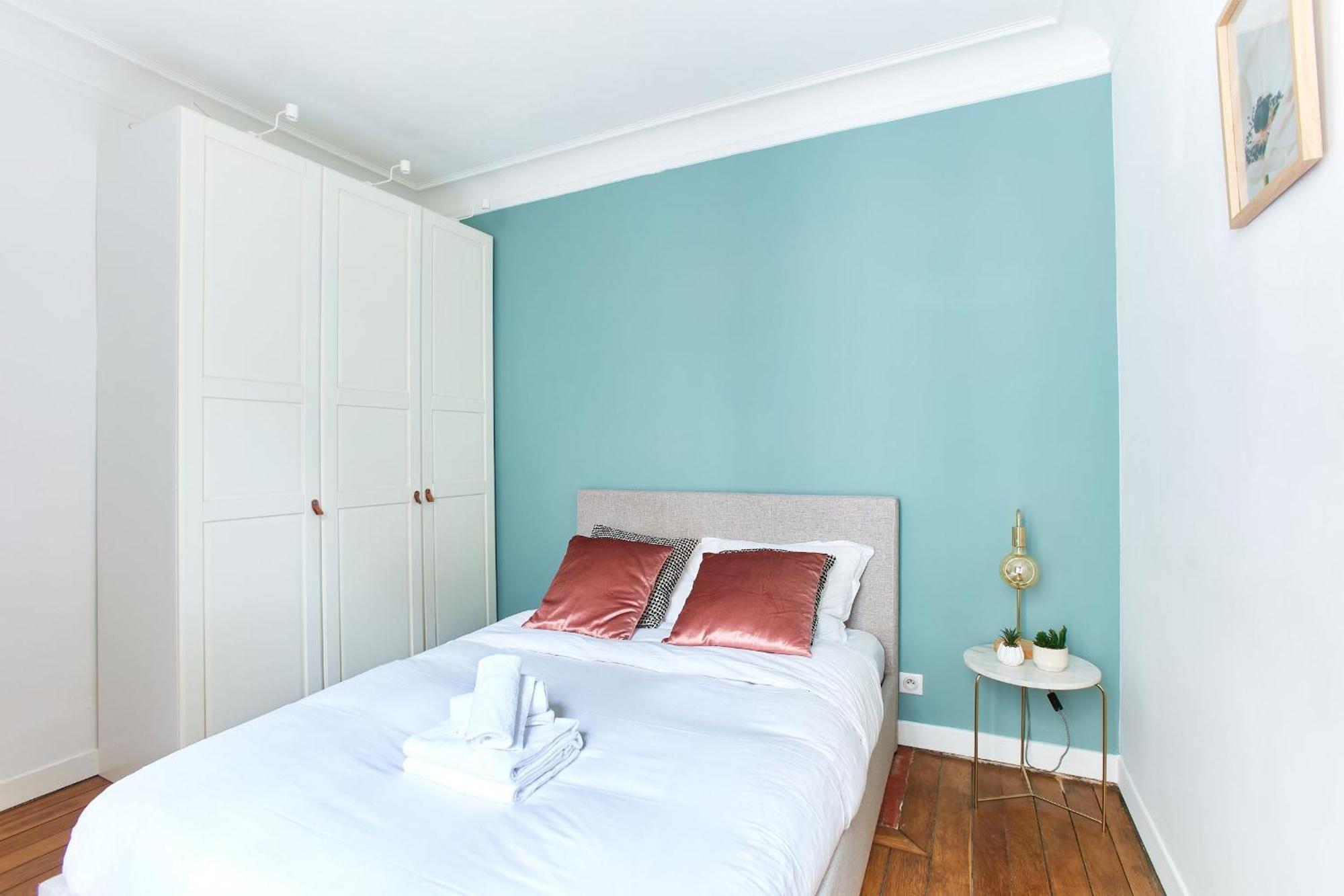 Bnbnova - 1br - Montmartre & Moulin Rouge Parijs
